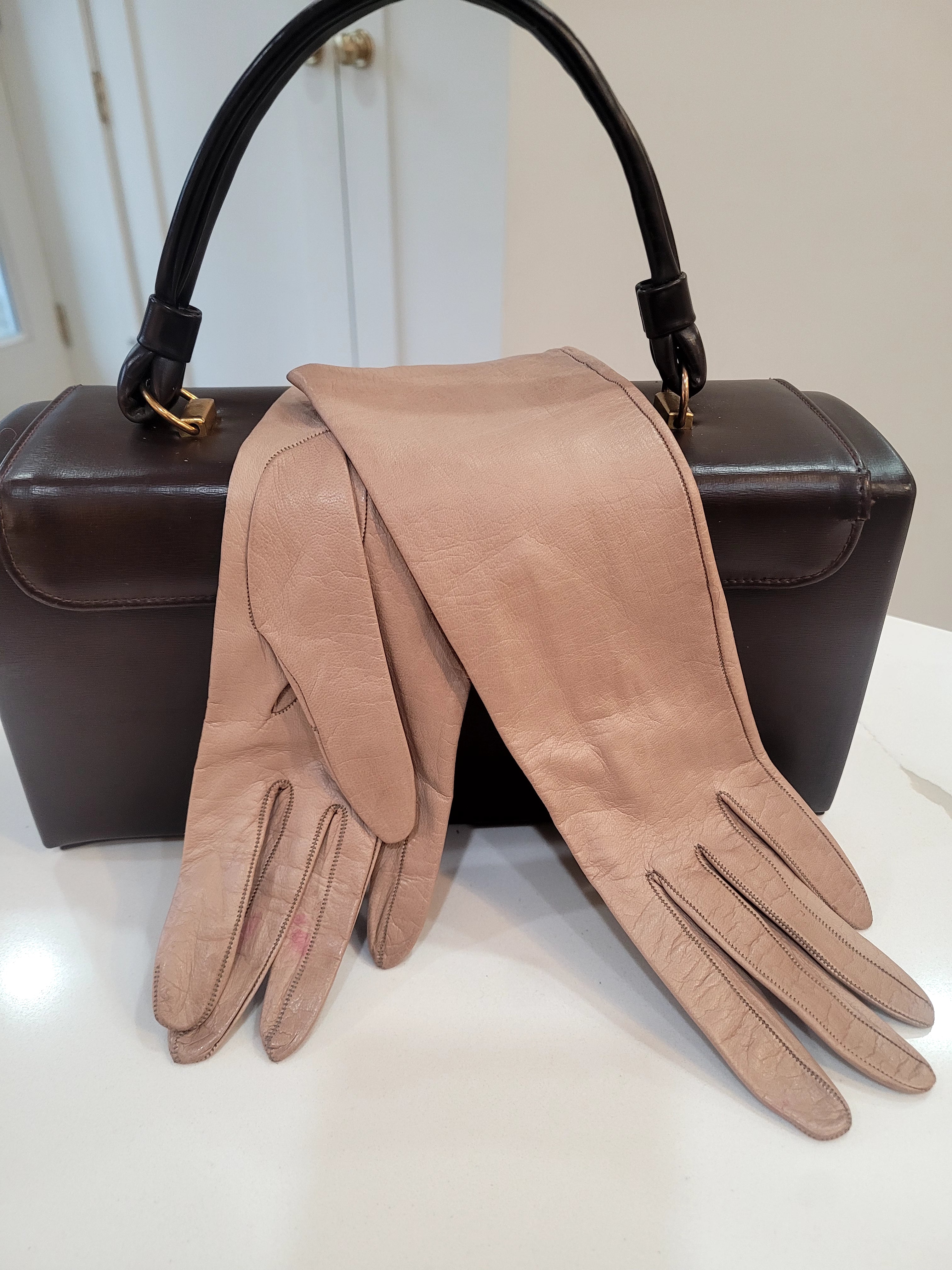 RARE Christian Dior Vintage Coveted Sleek Beige Leather & Silk Evening Gloves (XS-S)