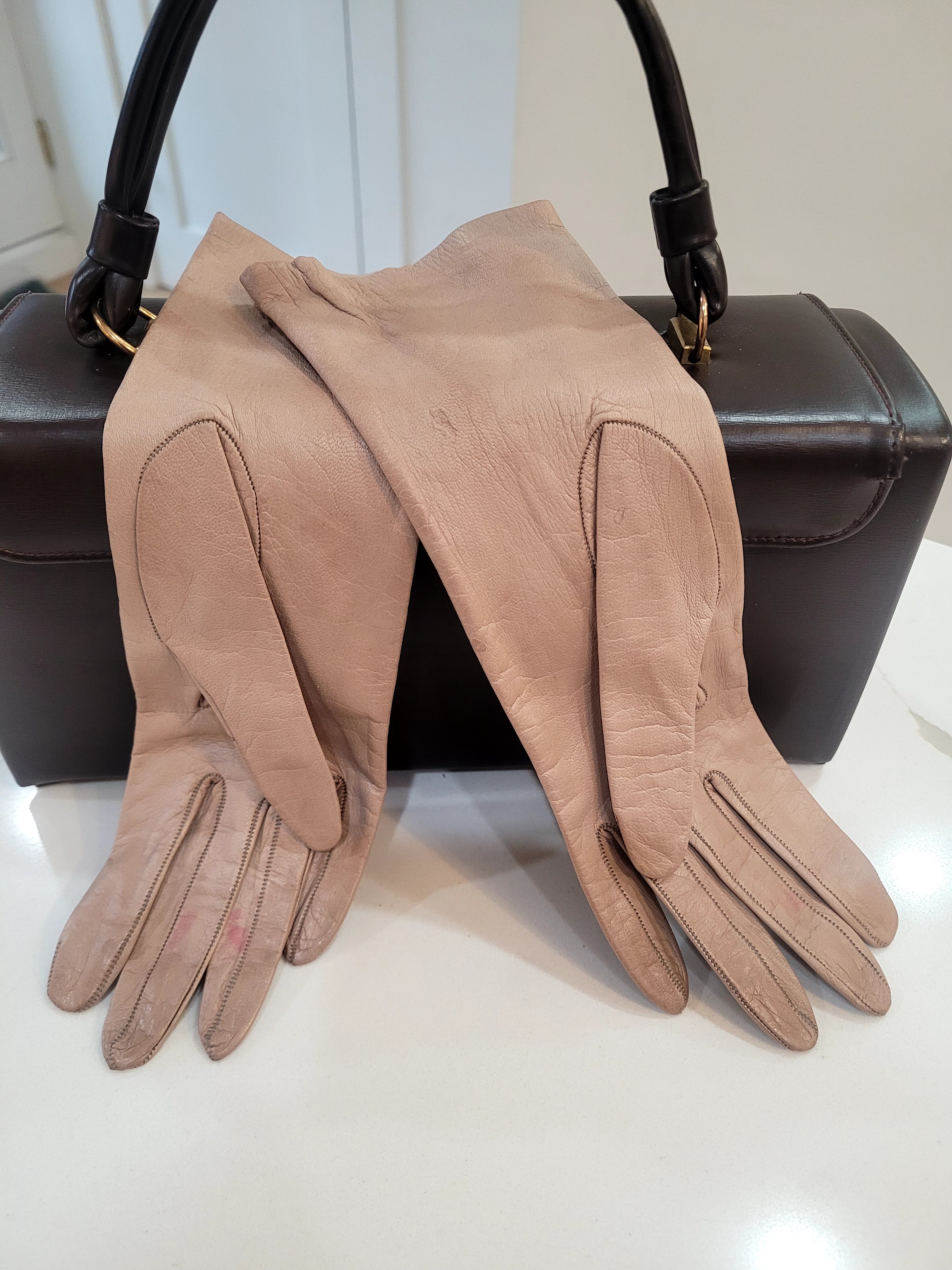 RARE Christian Dior Vintage Coveted Sleek Beige Leather & Silk Evening Gloves (XS-S)