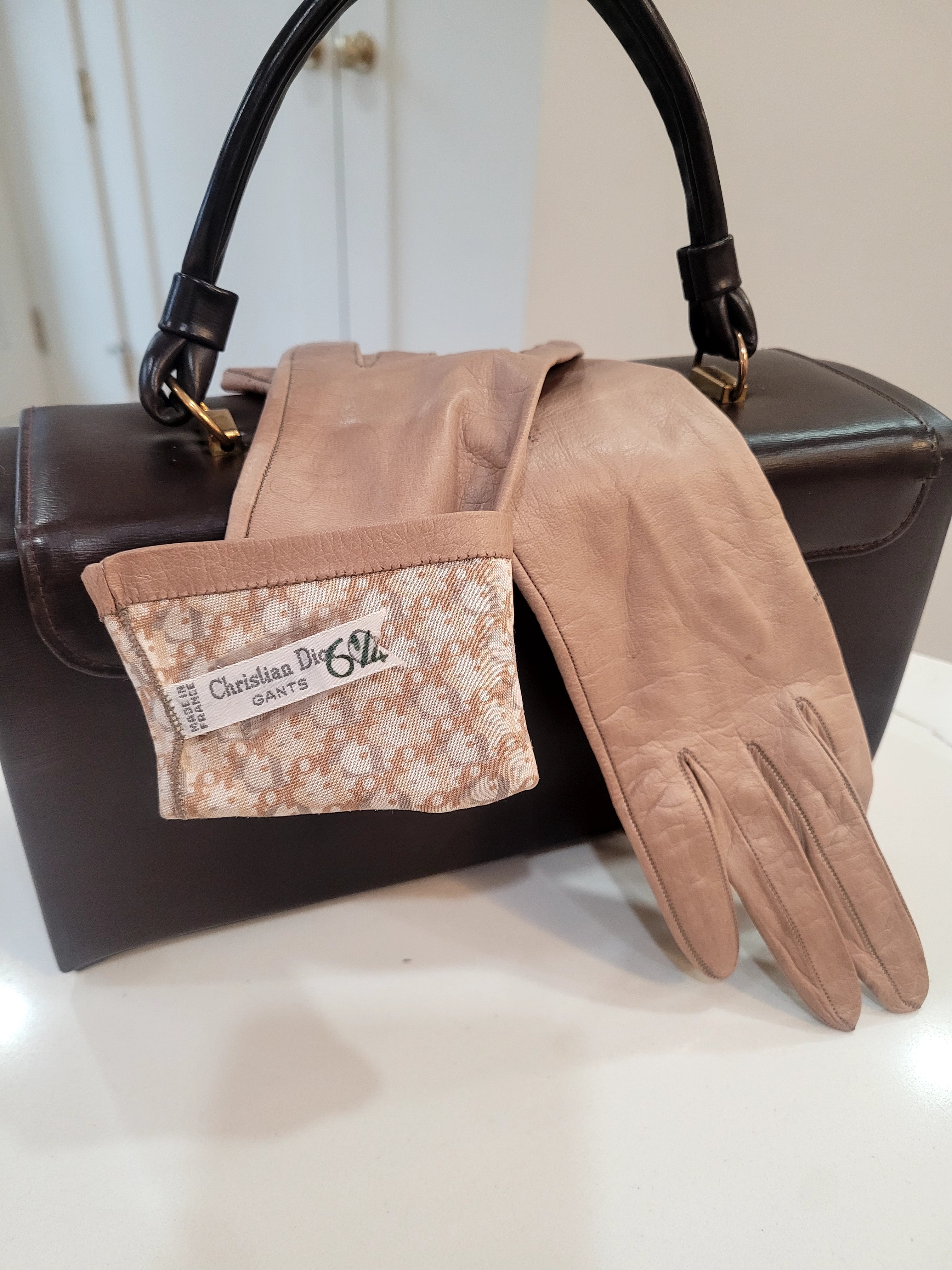 RARE Christian Dior Vintage Coveted Sleek Beige Leather & Silk Evening Gloves (XS-S)