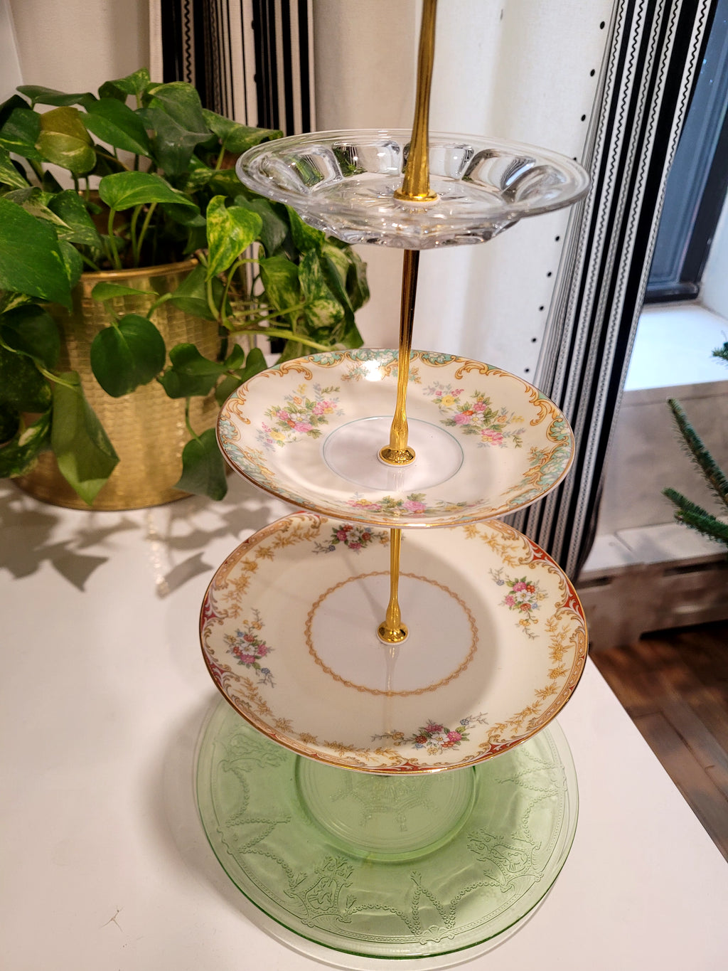 4 Tiered Crystal Cascade Tray