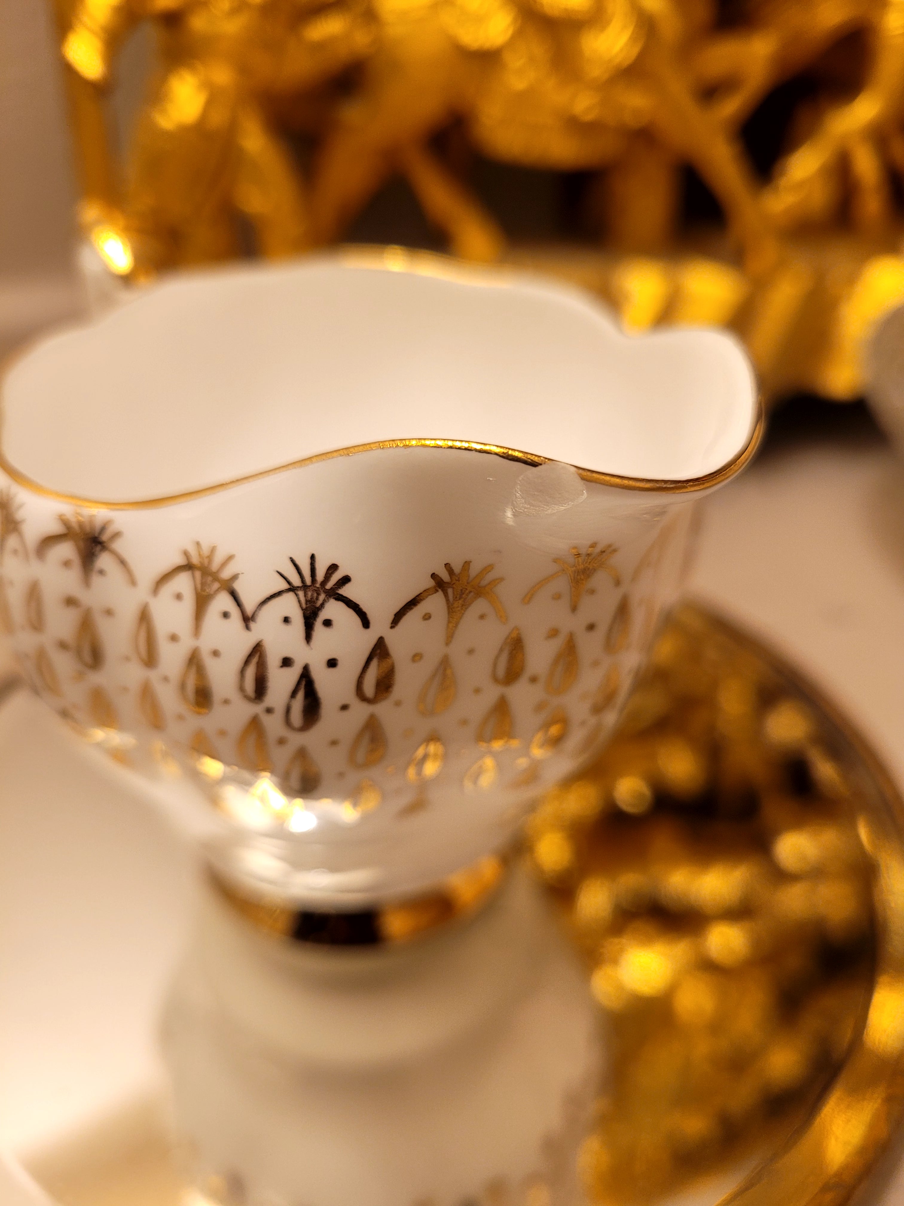 Queen Anne Gold Rain Drops Open Sugar Bowl & Creamer Set