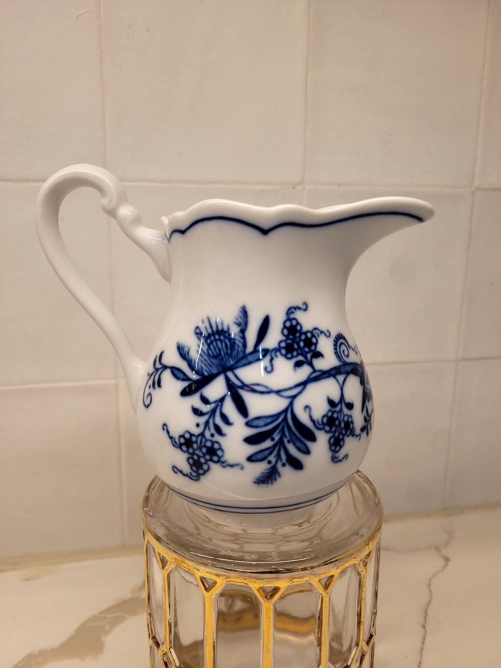 Lipper International Zwiebelmuster Blue Onion Small Pitcher by Lipper International